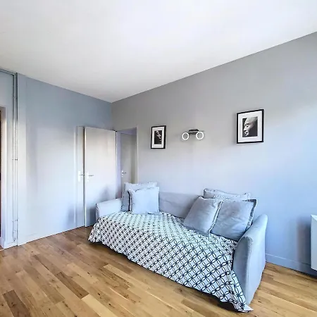 Lumineux & Confort Avec Acces Paris Et Versailles Et La Defense * Suresnes