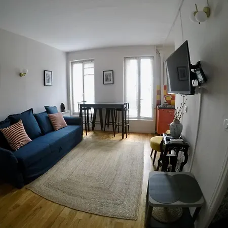 Lumineux & Confort Avec Acces Paris Et Versailles Et La Defense Apartment Suresnes